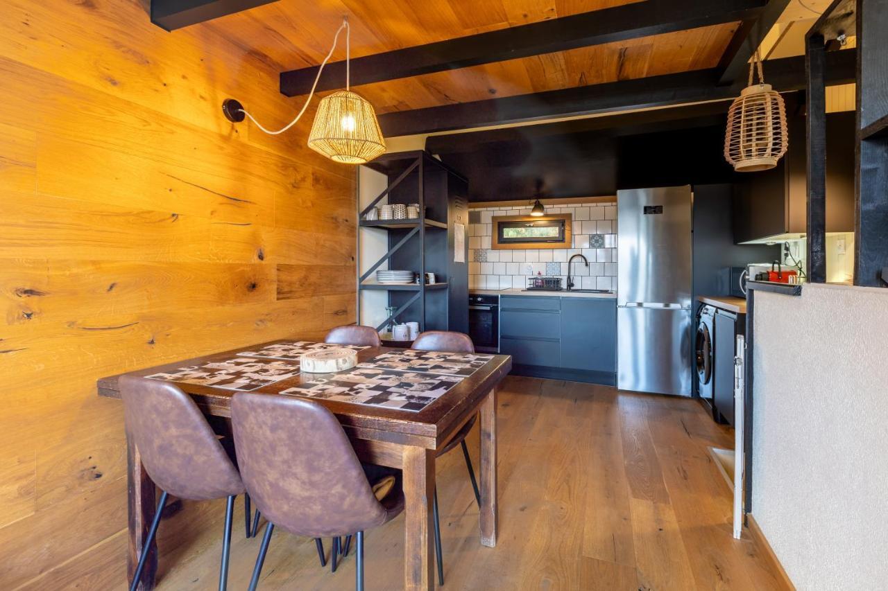 Ferienwohnung Le Cerf - Duplex Avec Superbe Vue Montagne Les Angles  Exterior foto